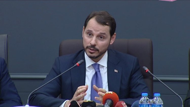 Berat Albayrak görevi devraldı, piyasalara ilk mesajını verdi