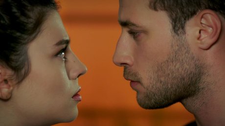 Video poster resmi