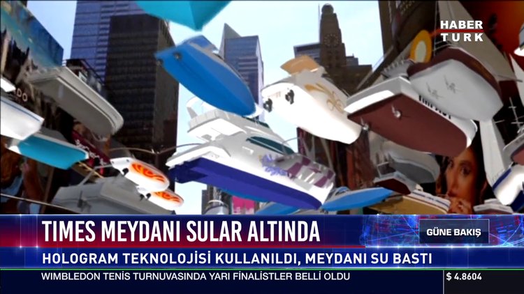 Times Meydanı sular altında