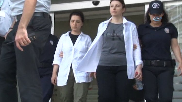 Adnan Oktar'ın 'kedicikleri' sağlık kontrolünden geçirildi