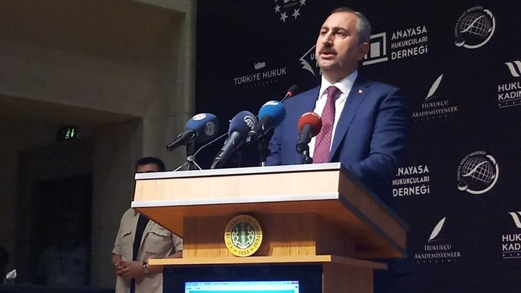 FETÖ davalarında son durum! Adalet Bakanı: 2382 sanığa ceza verildi