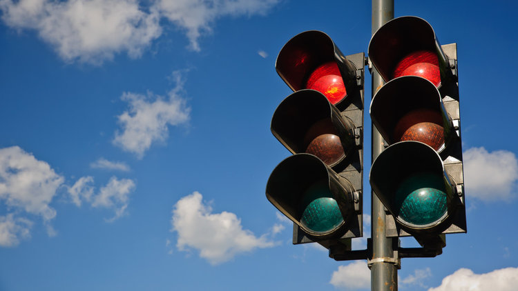 Yargıtay'dan emsal karar! Kırmızı ışıkta geçen yandı