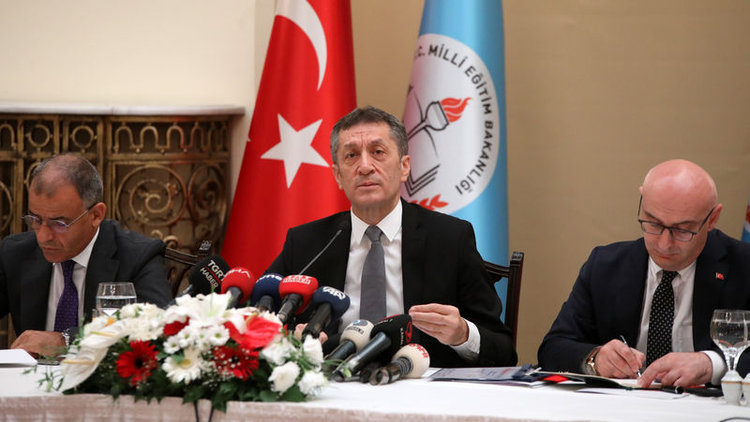  Milli Eğitim Bakanı Selçuk: Öğretmen performans sistemini uygulamayacağız