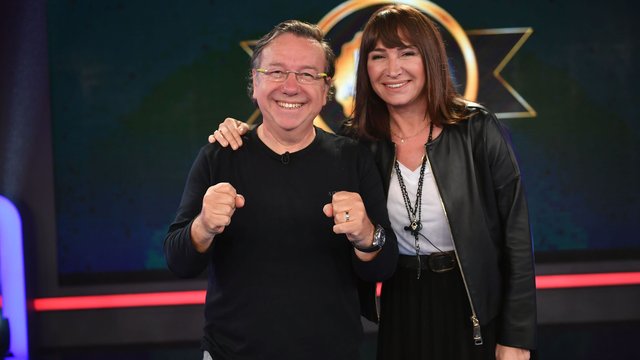 Demet Akbağ ile Çok Aramızda 18. Bölüm 2. Kısım