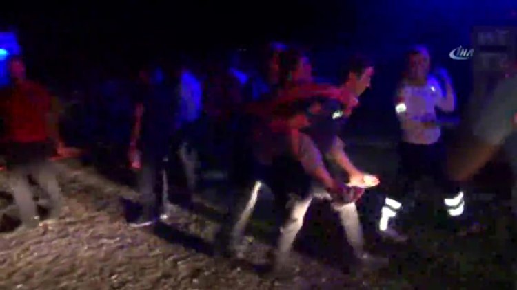 Engelli bakım merkezinde yangın! Sedyelerle tahliye edildiler