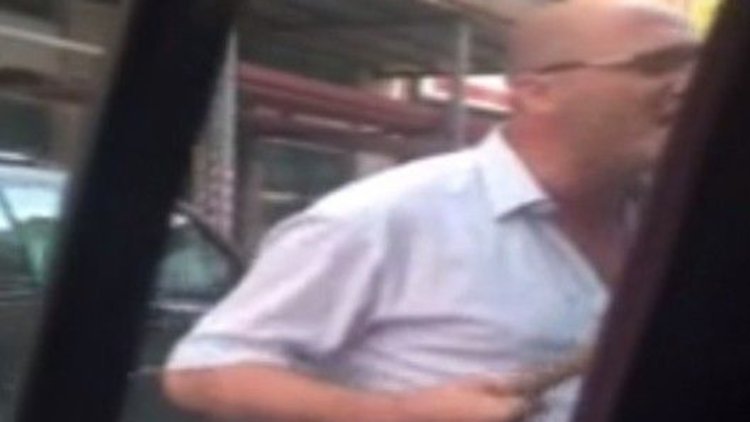 UBER sürücüsüne sopalı tehdit!