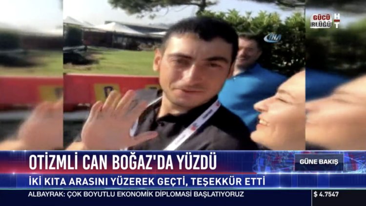 Otizimli Can Boğaz'da yüzdü