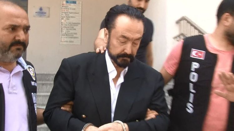 Son dakika haberi....Adnan Oktar davasında şok görüşme! FETÖ imamıyla Erbil&#039;deki randevu ortaya çıktı