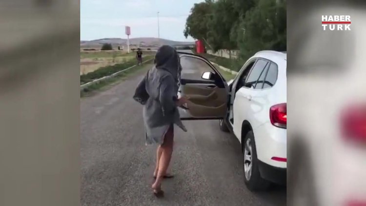 Hülya Avşar da o akıma uydu!