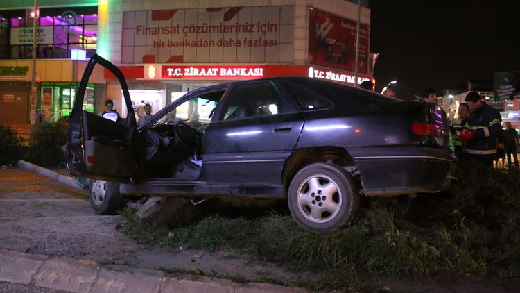 Kocaeli'deki zincirleme trafik kazasında 6 kişi yaralandı