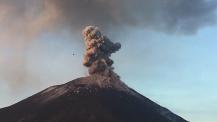 Meksika teyakkuzda! Popocatepetl Yanardağı patladı