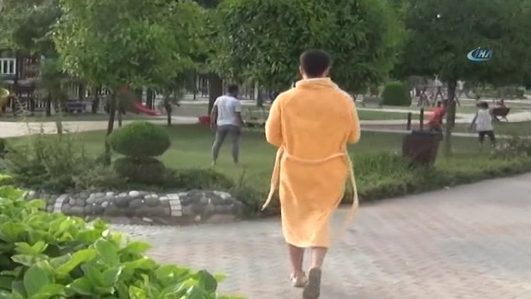 Bornoz şakası yapan youtuber, sert kayaya çarptı