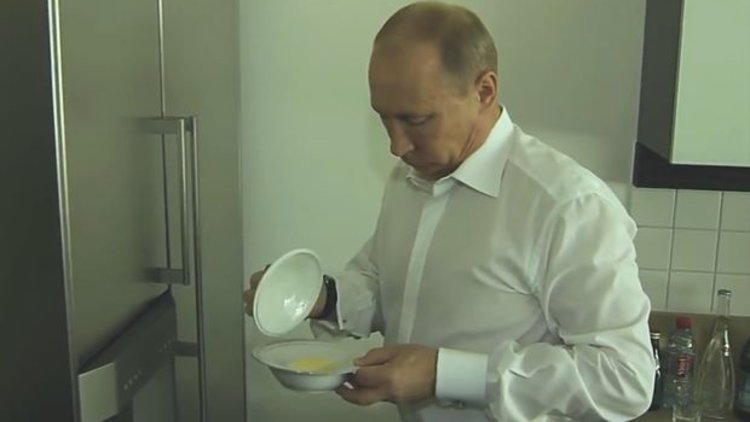 Putin 'reklam yüzü' oldu! Firma hakkında soruşturma başlatıldı