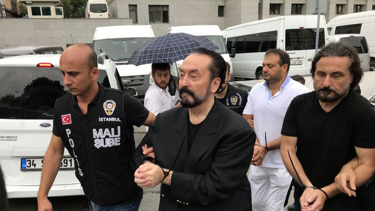 Adnan Oktar&#039;ın doktoru 31 yıl sonra konuştu