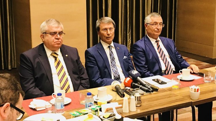 İYİ Parti'de 3 önemli isim istifa etti