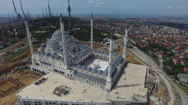 Çamlıca Camii'nde son durum ne?