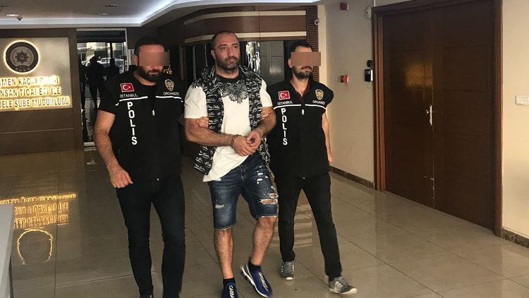 Kırmızı bültenle aranıyordu! Bulgar mafya lideri İstanbul'da yakalandı