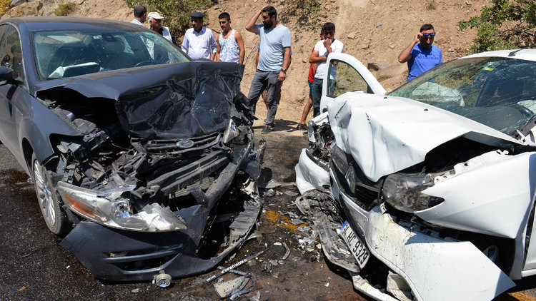 Bayram tatilinin ilk 4 gününde acı bilanço: 69 ölü, 406 yaralı