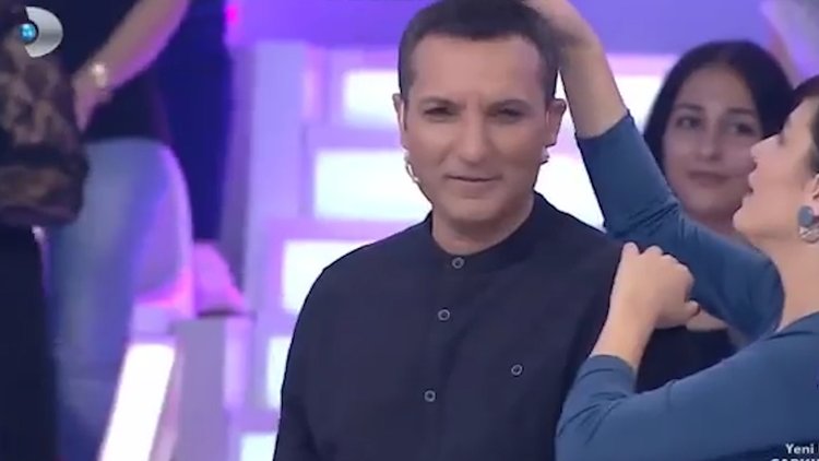 Rafet El Roman'ın makyajı olay oldu