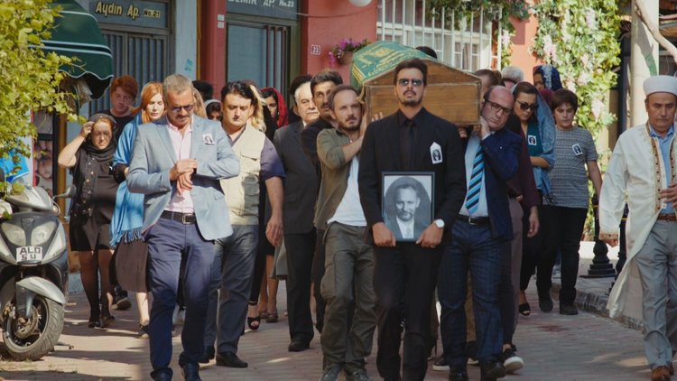 Keşke Hiç Büyümeseydik 2. Tanıtım