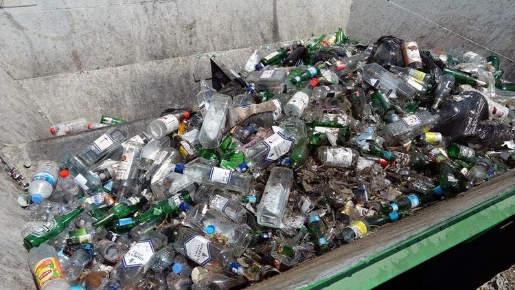 Marmaris'e 4 bin 500 ton çöp bıraktılar