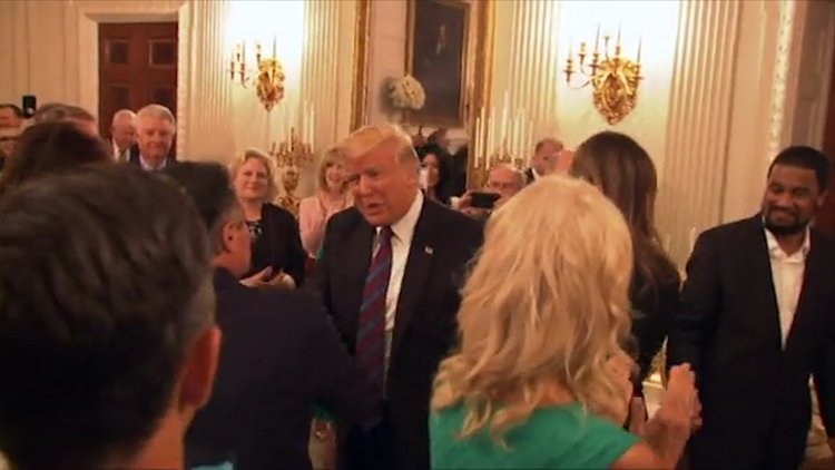 Trump'tan evanjelist liderlere akşam yemeği