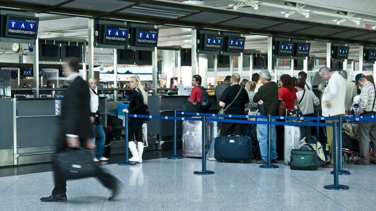 Türkiye bayramda yollara düştü! İşte ulaşım istatistikleri