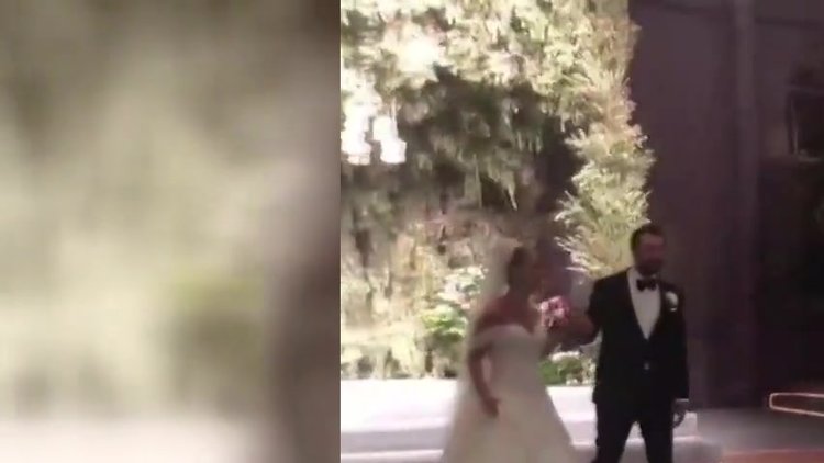 Şarkıcı Bengü, Selim Selimoğlu ile evlendi