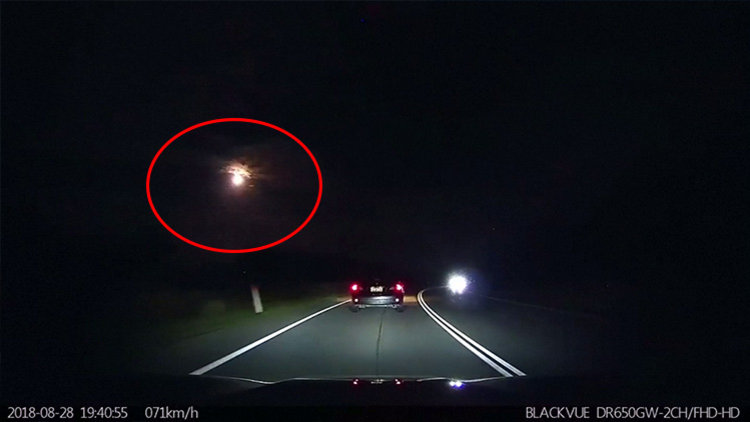 Avustralya'ya meteor düştü