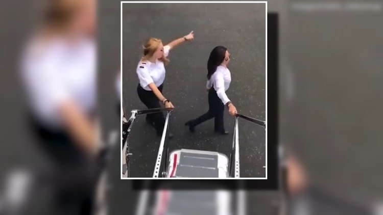 Uçakla 'Kiki dansı' sosyal medyayı salladı