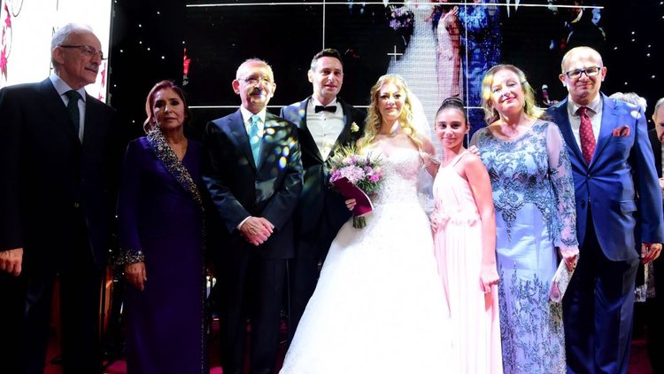 Kılıçdaroğlu'nun oğlu evlendi! Düğüne Muharrem İnce de katıldı