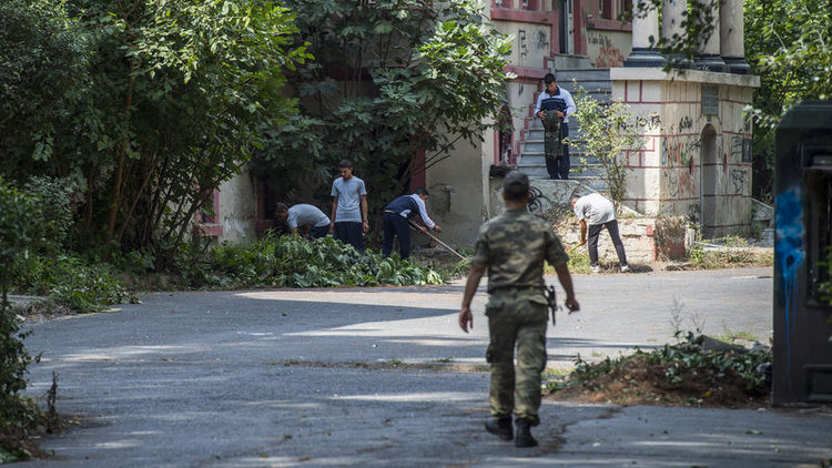 Sultan Abdülhamid'in mirasıydı... Tarihi hastanede temizlik çalışmaları başladı