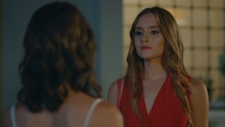 Melek ve Yağmur’la başbaşa konuşan Deniz artık aralarından tamamen çekildiğini söylüyor. Deniz’in neden böyle ...