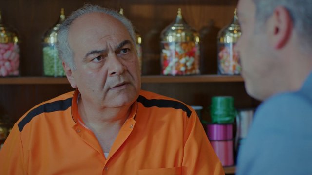 Ferdi, Hulusi'nin evini satmak istiyor!
