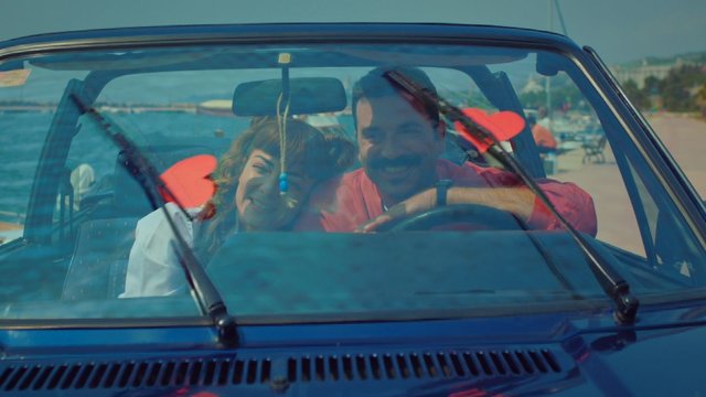 Serpil ve Ferdi aşk sarhoşu!
