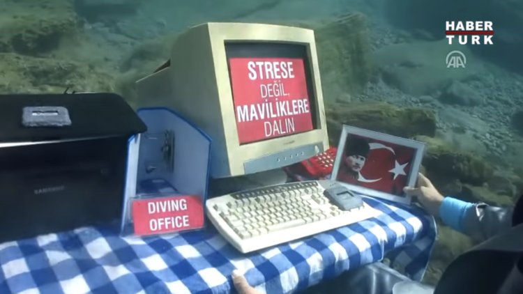 Günlük hayatı su altına taşıdılar