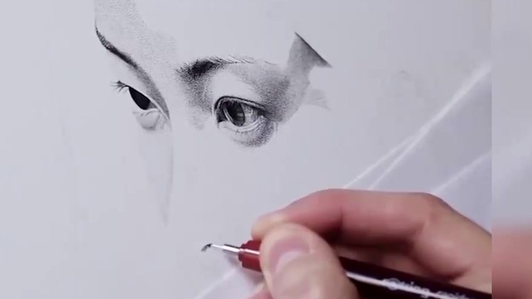 2.5 milyon noktayla 200 saatte yaptığı resim büyüledi