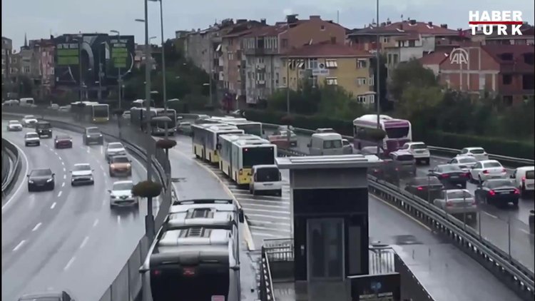 Okmeydanı'nda metrobüs kazası