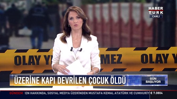 Üzerine kapı devrilen çocuk öldü: Kocaeli'de tedavi gören 7 yaşındaki çocuk yaşamını yitirdi