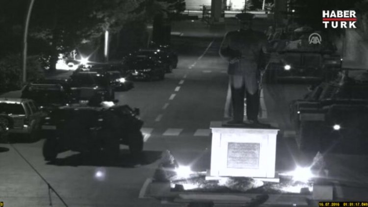 Darbecilerin yeni katliam görüntüleri ortaya çıktı