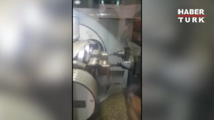 Makineler İstiklal Marşı'nı söyledi