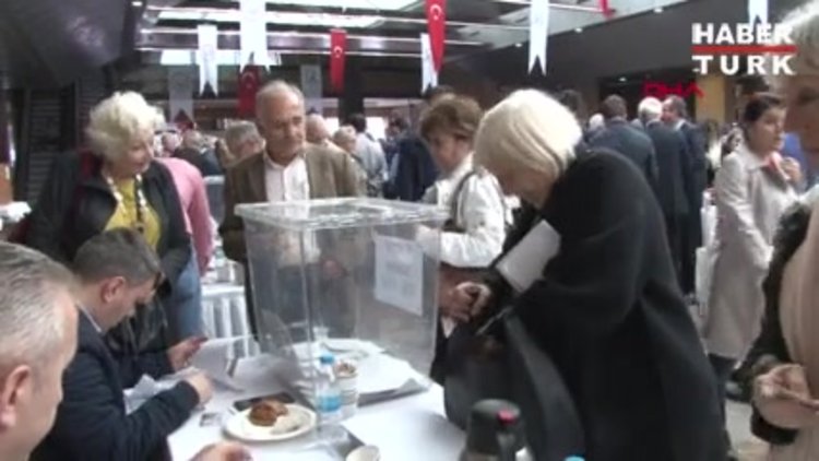 İstanbul Barosu başkanını seçiyor