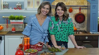 İdil Yazar ile ıspanaklı kısnıslı nohut yemeği, pekmezli armutlu ekmek tatlısı, balkabaklı çekirdekli bulgur salatası ve enerji topları yapımını gösterdi. ...