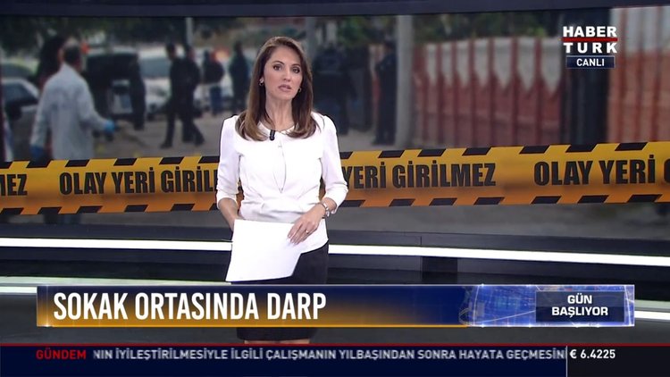 Sokak ortasında darp: Yaşlı adamı demir çubukla dövdü