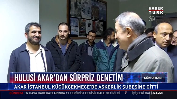 Hulusi Akar'dan sürpriz denetim: Akar İstanbul Küçükçekmece'de askerlik şubesine gitti