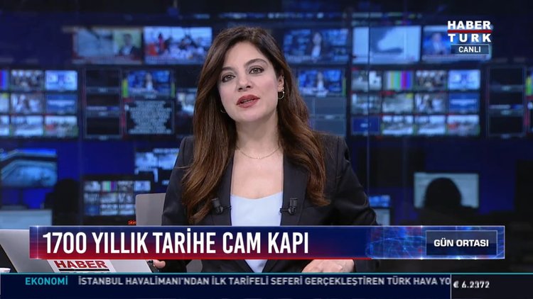 1700 yıllık tarihe cam kapı: Bursa'daki Ayasofya Orhan Camii'deki camlar tepki çekiyor