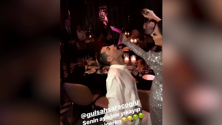 Ünlü DJ Kerimcan Durmaz doğum gününü kutladı