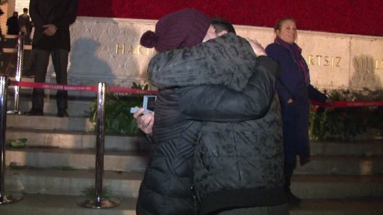 Ata'nın huzurunda evlilik sözü