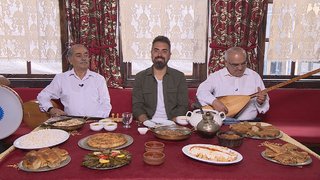 Turgay Başyayla Kütahya’daki lezzet yolculuğuna Aslanapa ilçesine bağlı Çamdibi köyünden başlayarak devam etti.