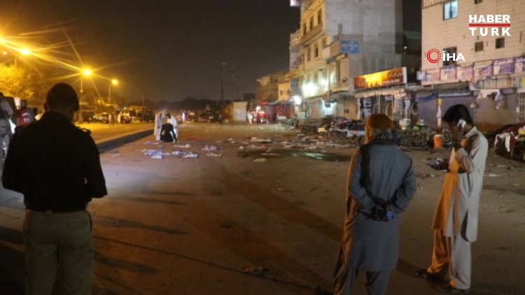Pakistan'da bombalı saldırı: Ölü ve yaralılar var